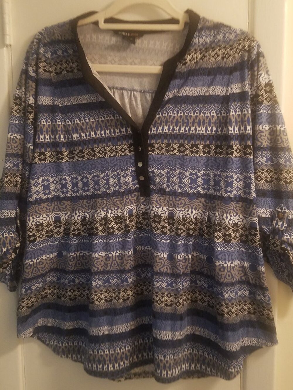 Blue,Black And Tan  Patterned Boho Peasant Top  3/4 Sleeves Size L